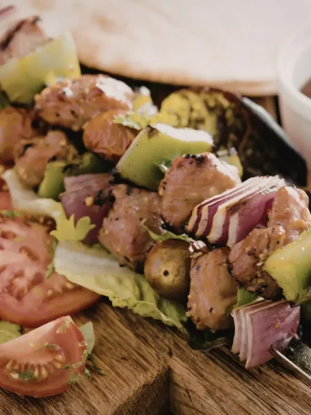 Espetinhos de Carne com Legumes